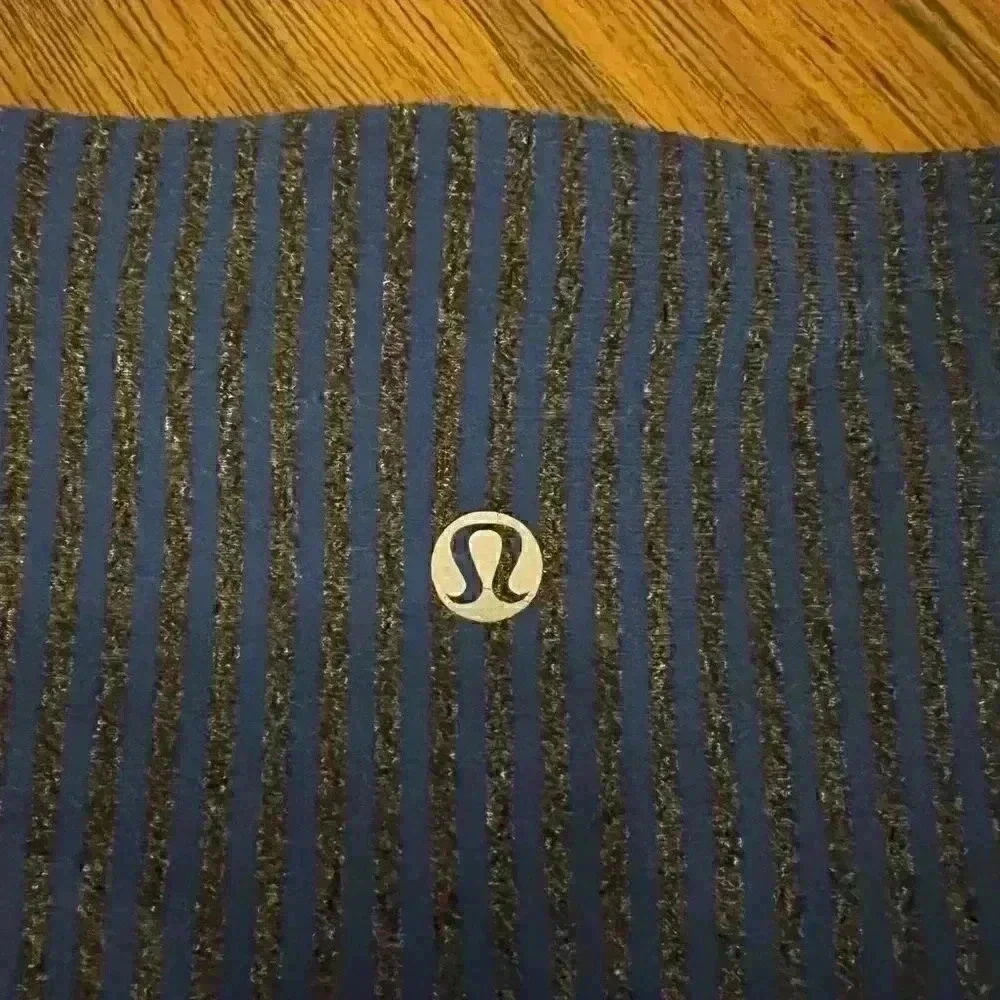 Lululemon Wunder Under HR Legging In Blue Stripe -Size 8 - Picture 4 of 5